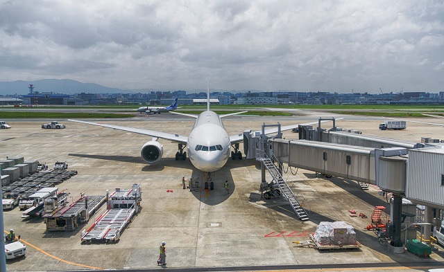 福岡空港に止まっている飛行機