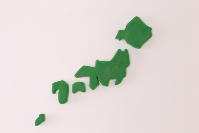 粘土で作った日本の地図
